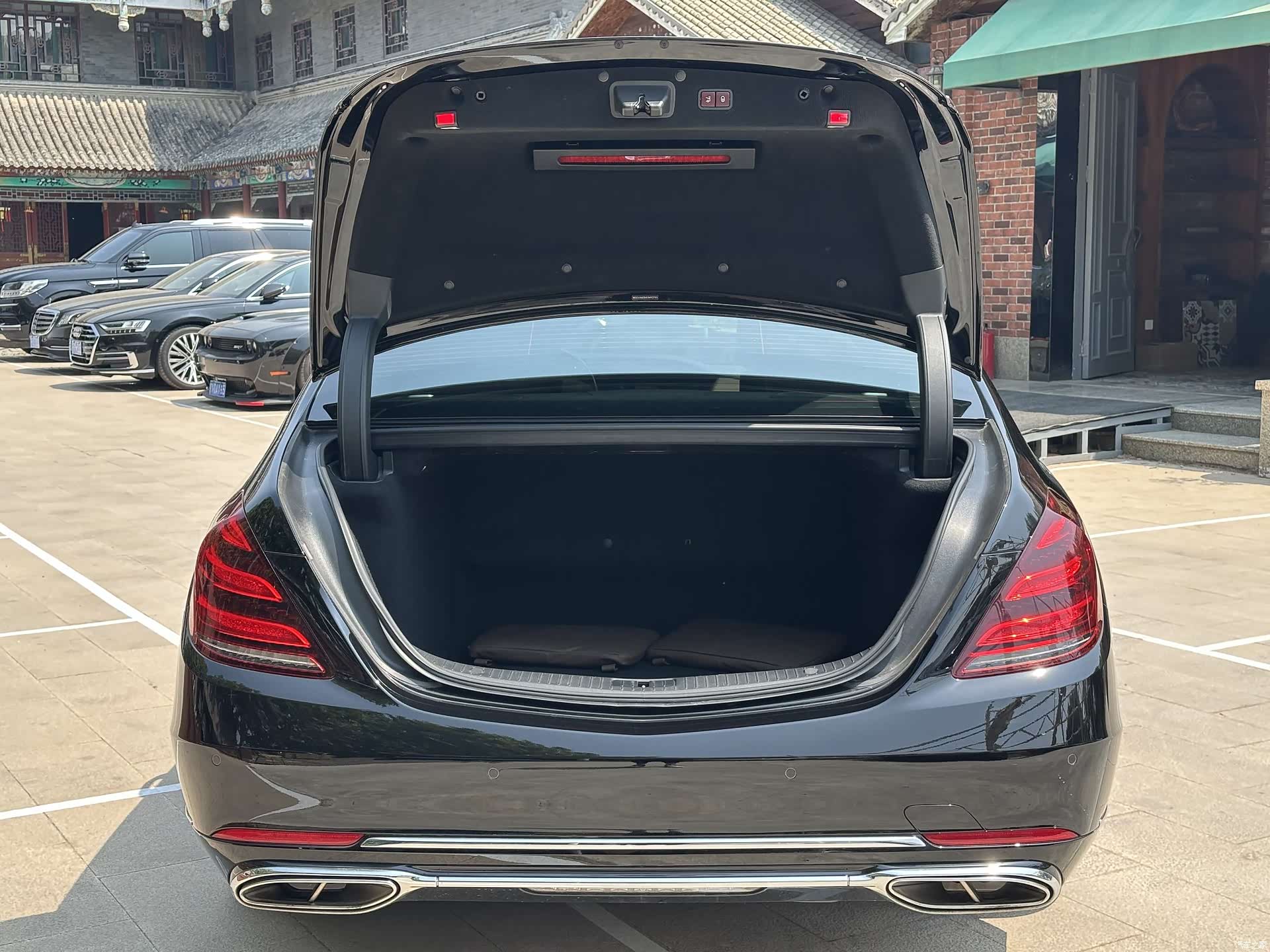Maybach S-Class, 2019 33