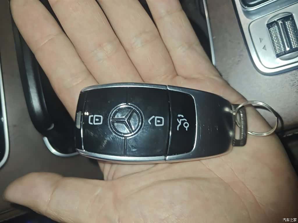 Mercedes-Benz E-Class, 2023 9