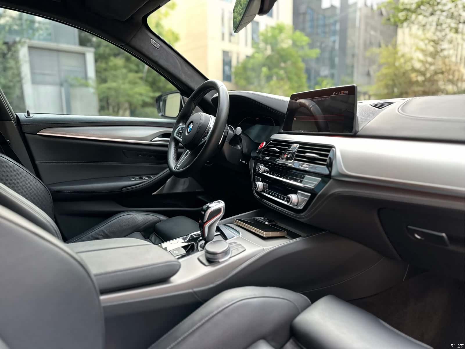 BMW M5, 2020 8