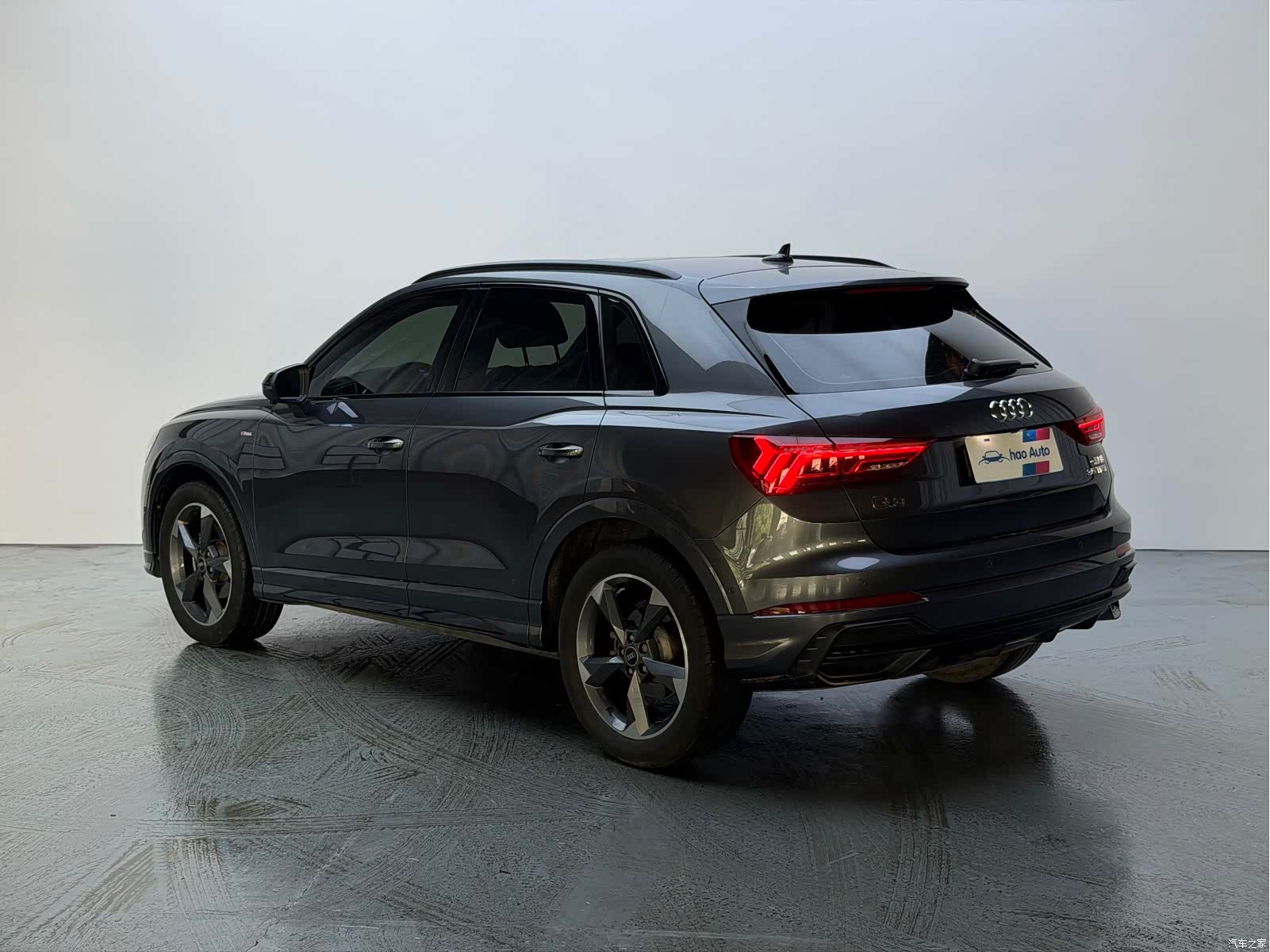 Audi Q3, 2022 4
