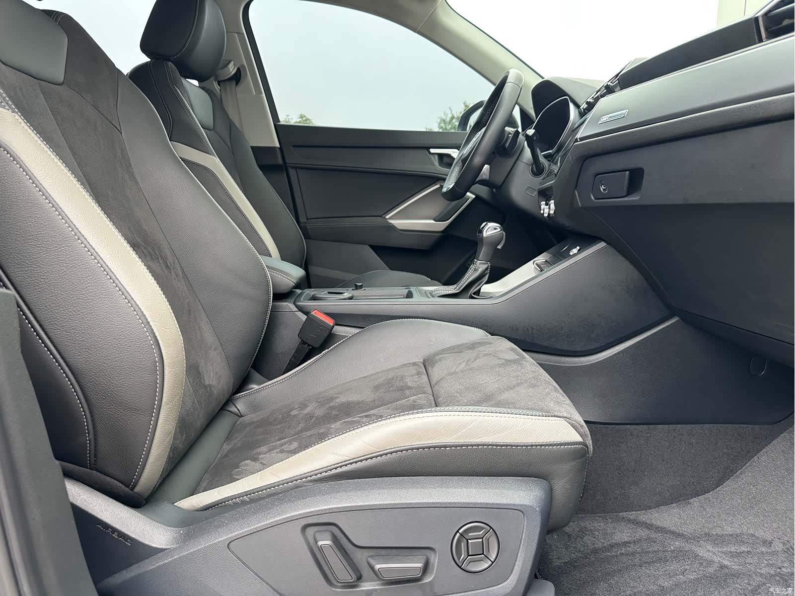 Audi Q3, 2022 7