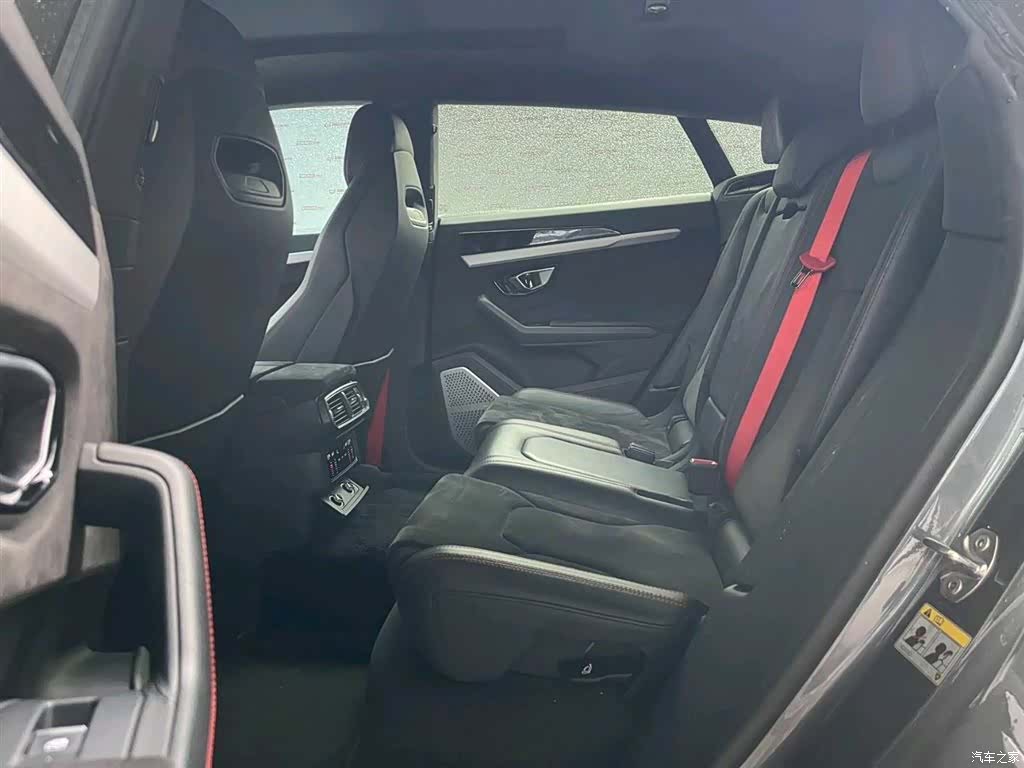 Lamborghini Urus, 2019 17