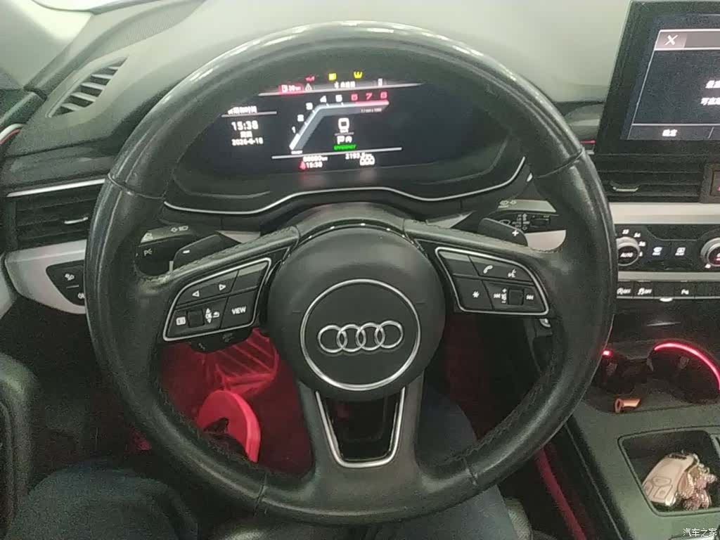 Audi A4L, 2022 11
