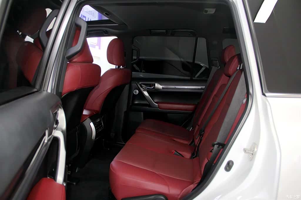 Lexus GX, 2022 8