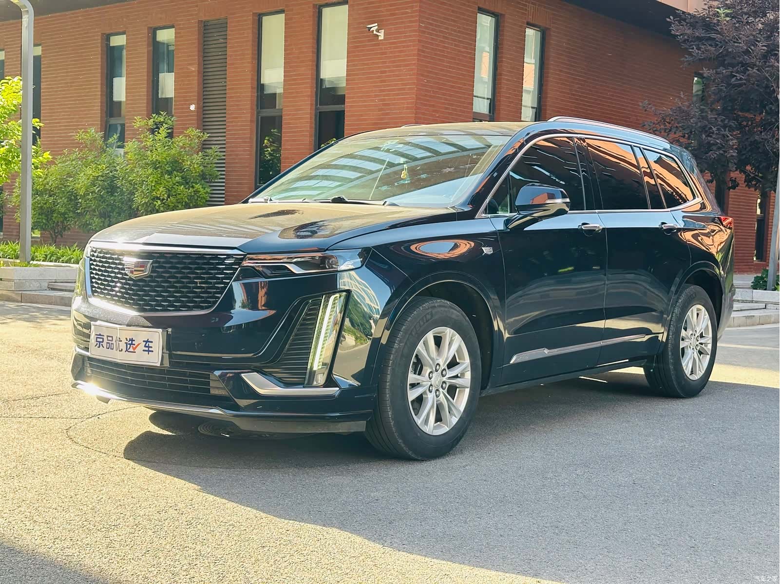 Cadillac XT6