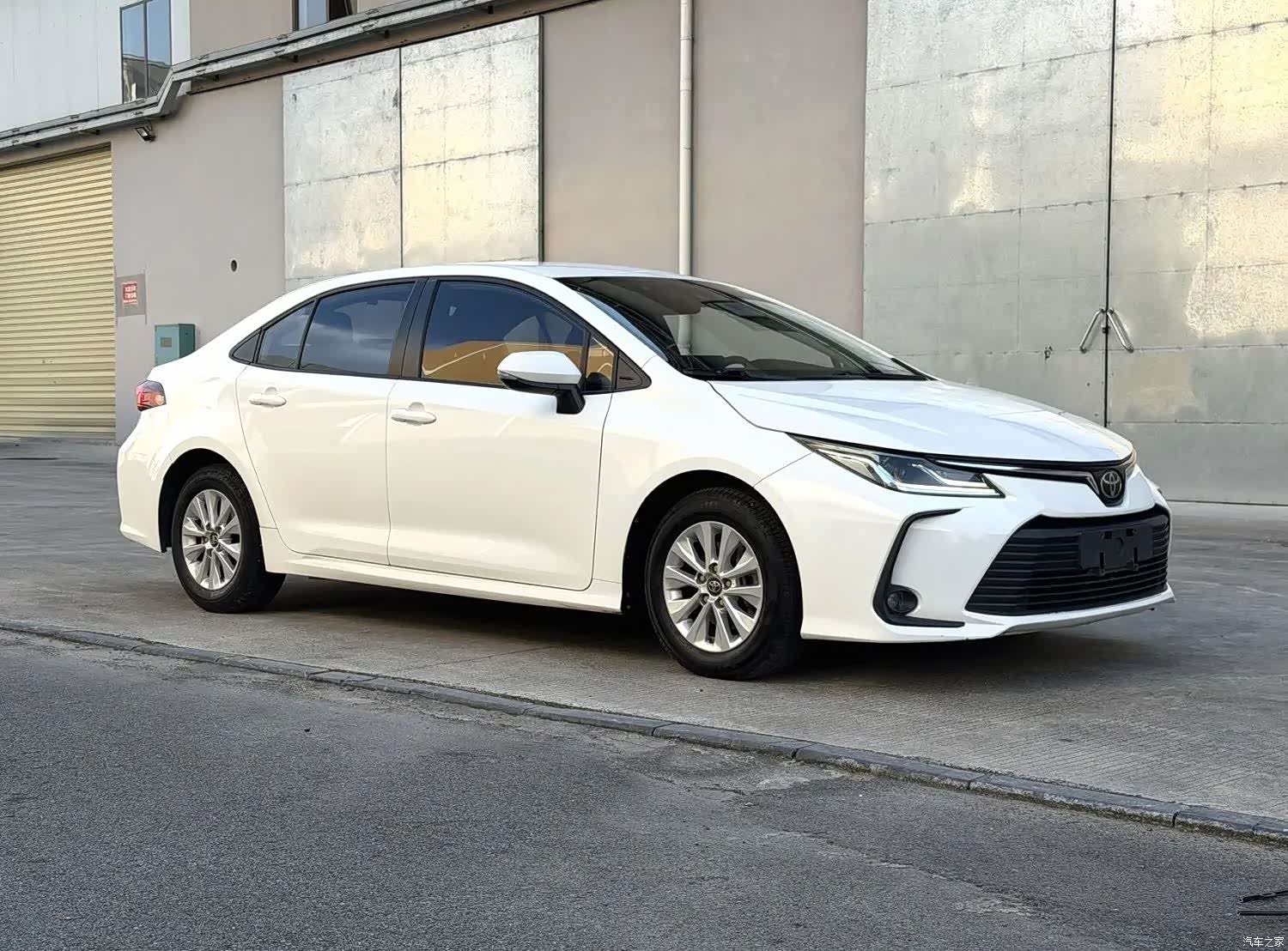 Toyota Corolla, 2024 3