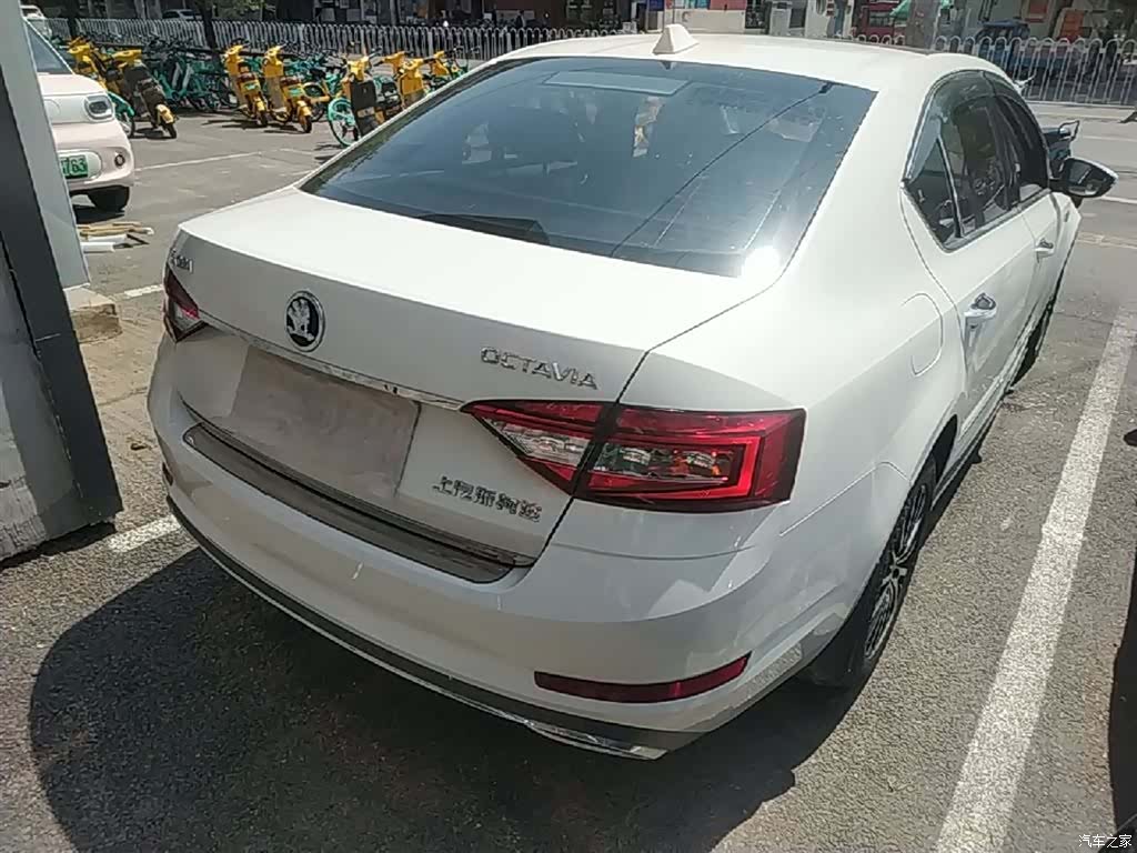 Skoda Octavia, 2018 7