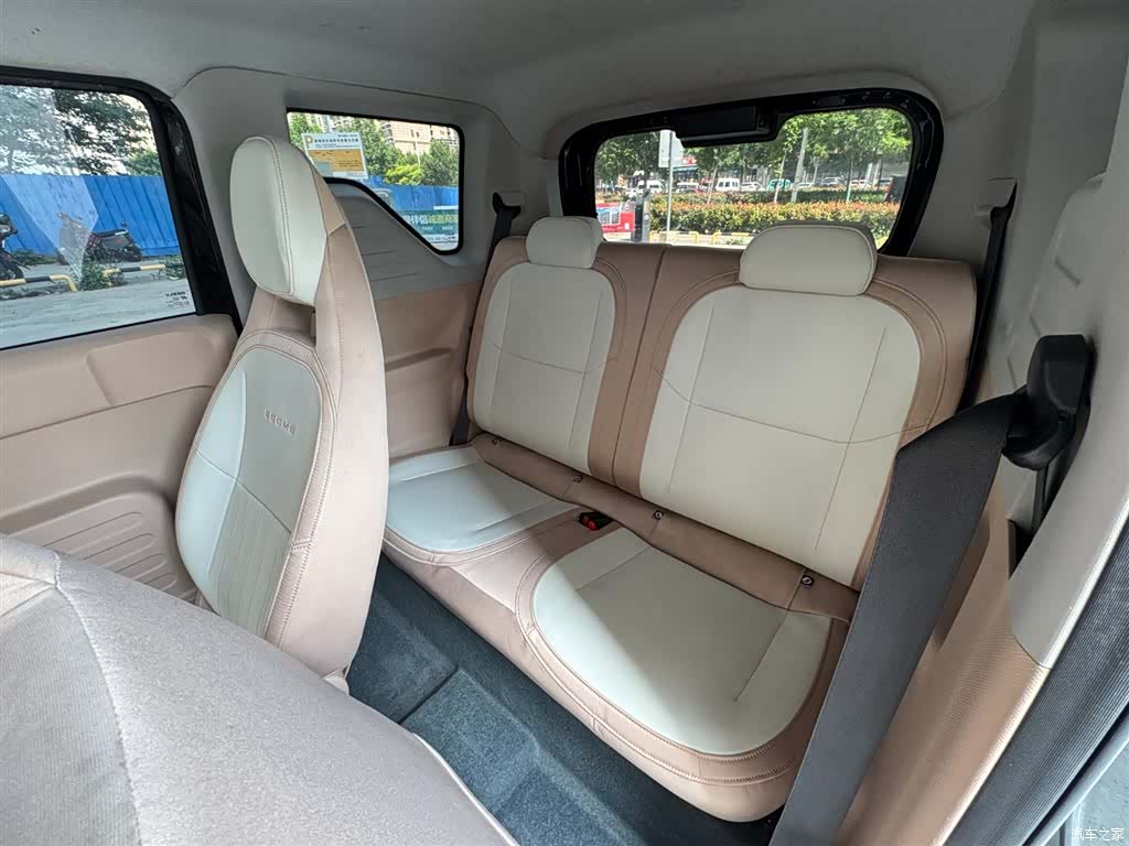 Geely Panda, 2024 7
