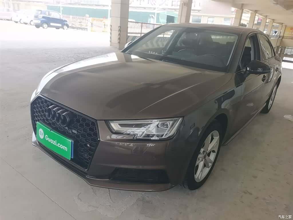 Audi A4L, 2017 1