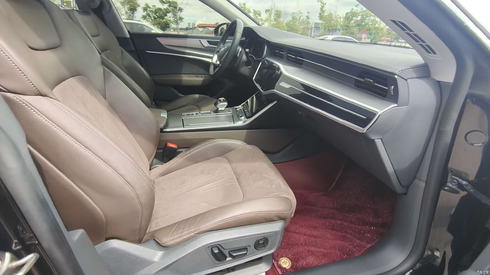 Audi A7L, 2023 15