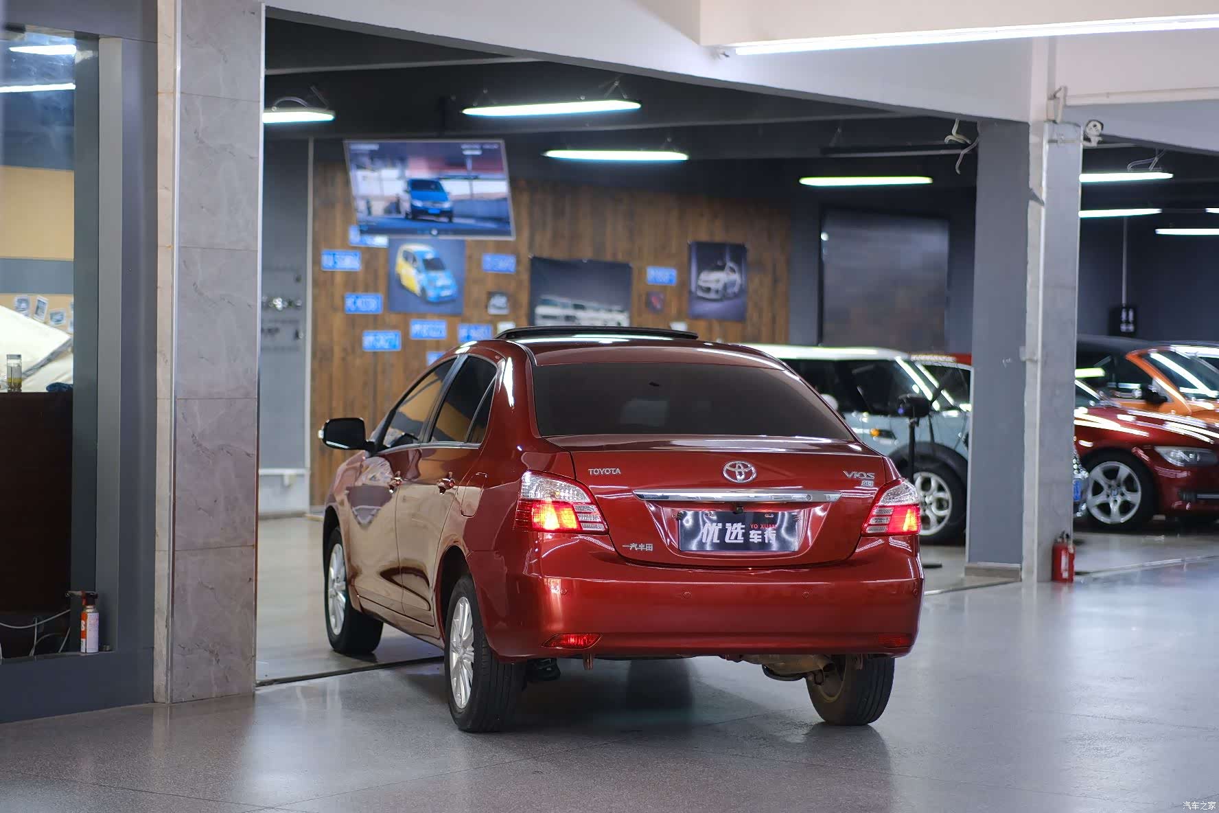 Toyota GL-S, 2012 2