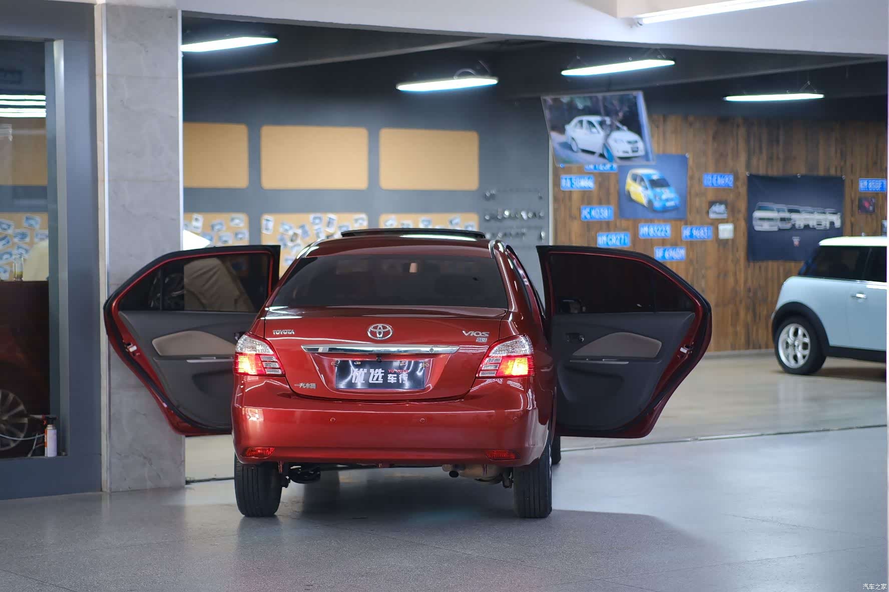 Toyota GL-S, 2012 10