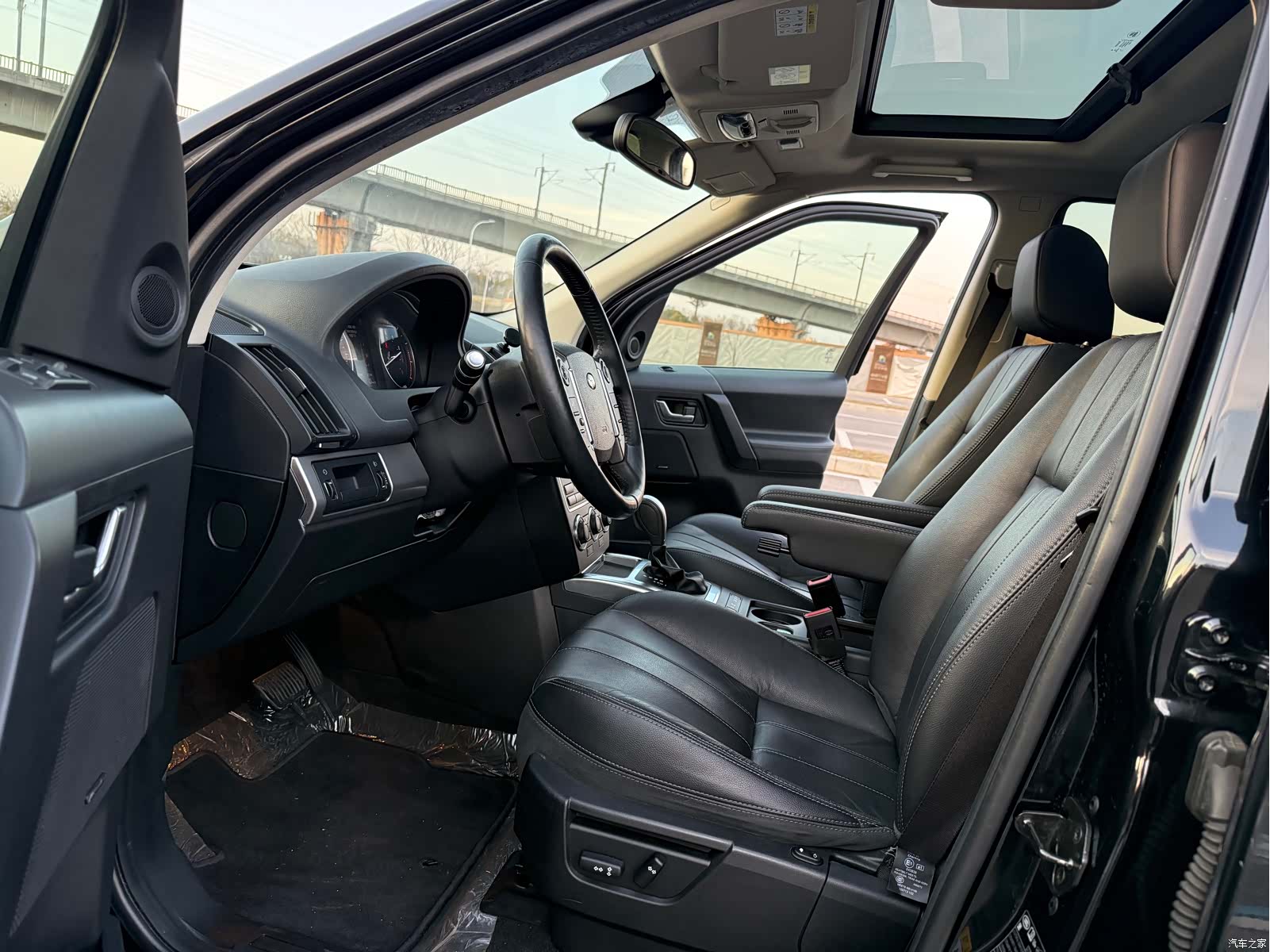 Land Rover Si4, 2013 10
