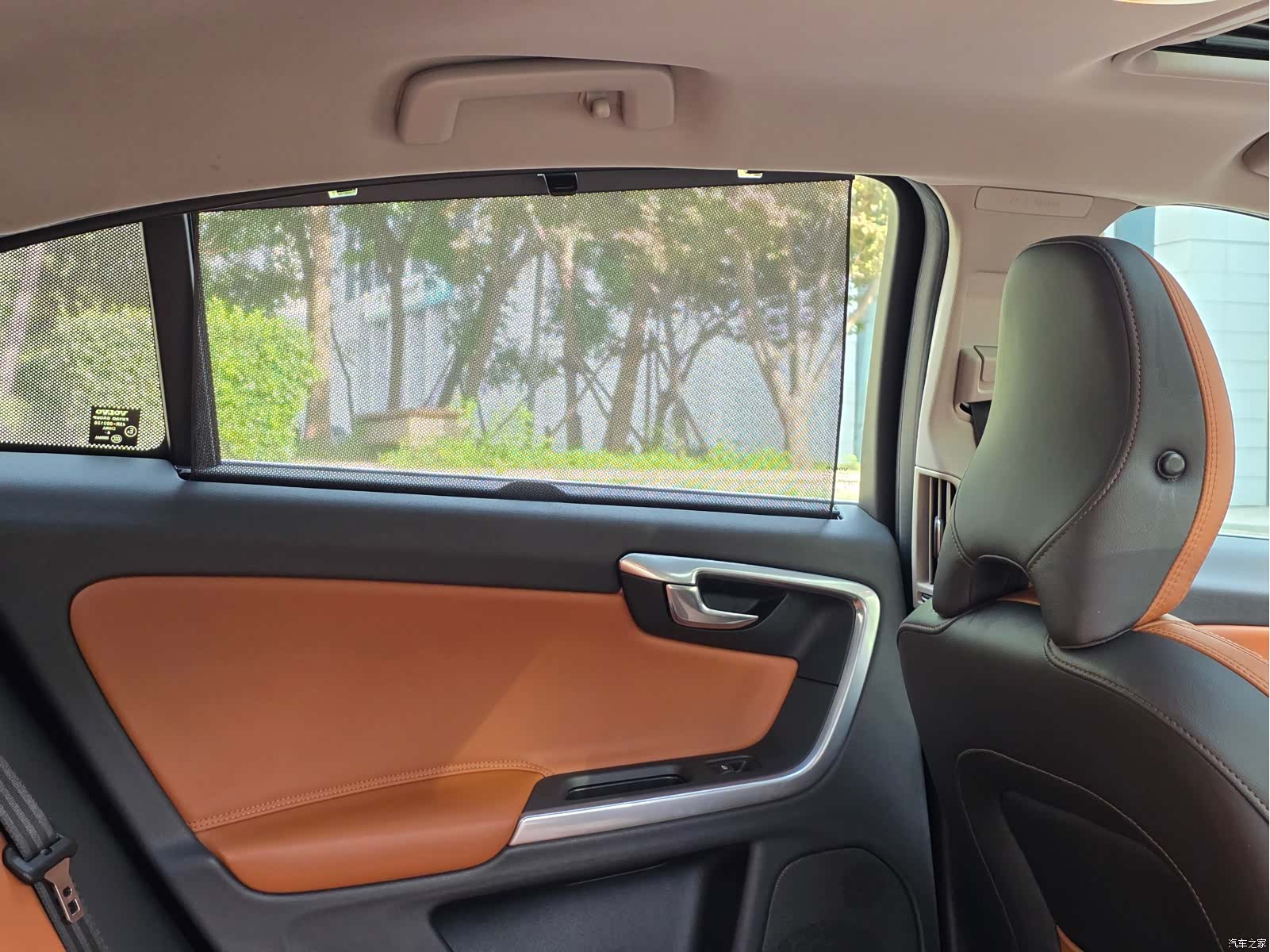 Volvo S60, 2015 26