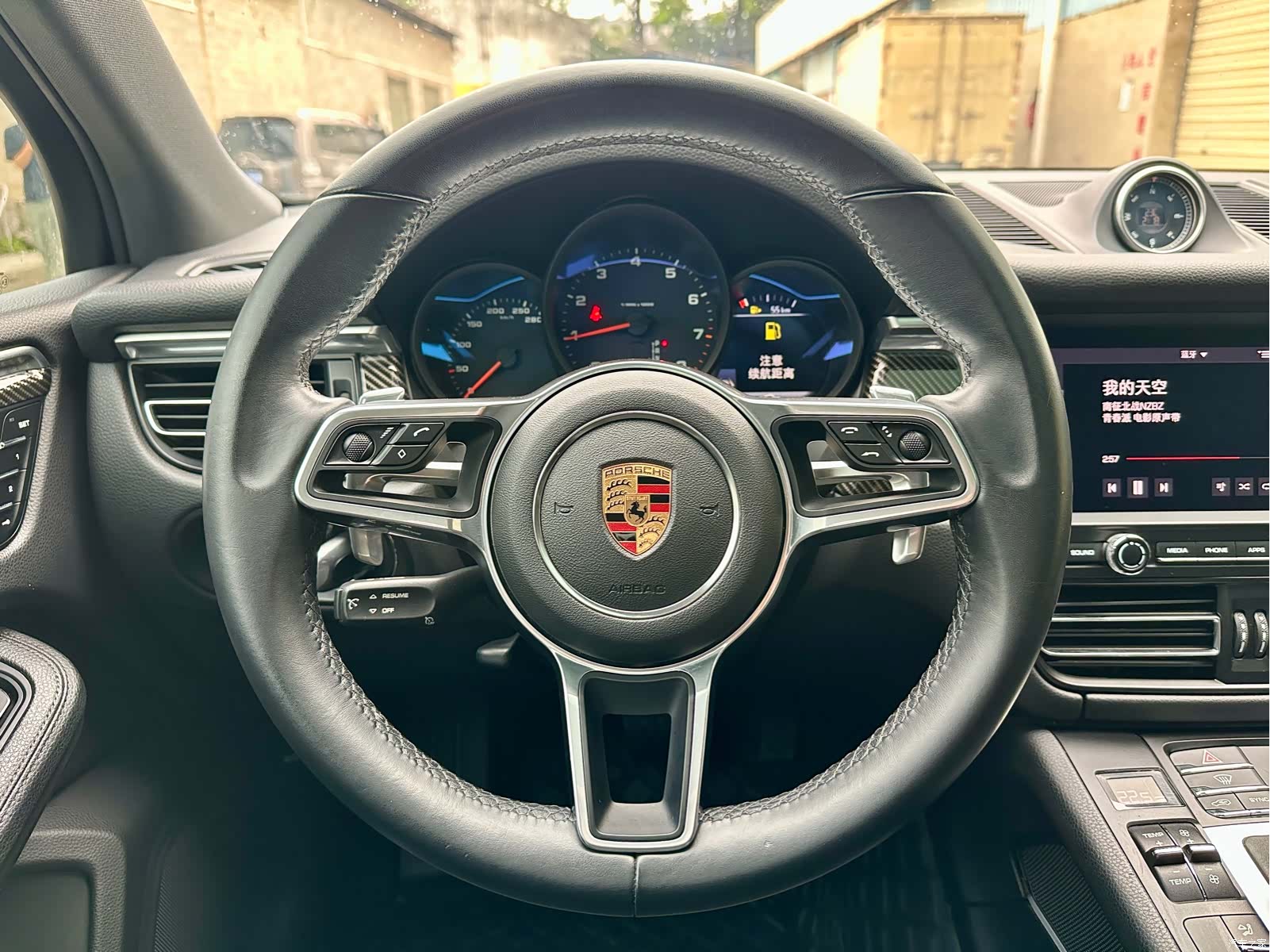 Porsche Macan, 2019 12