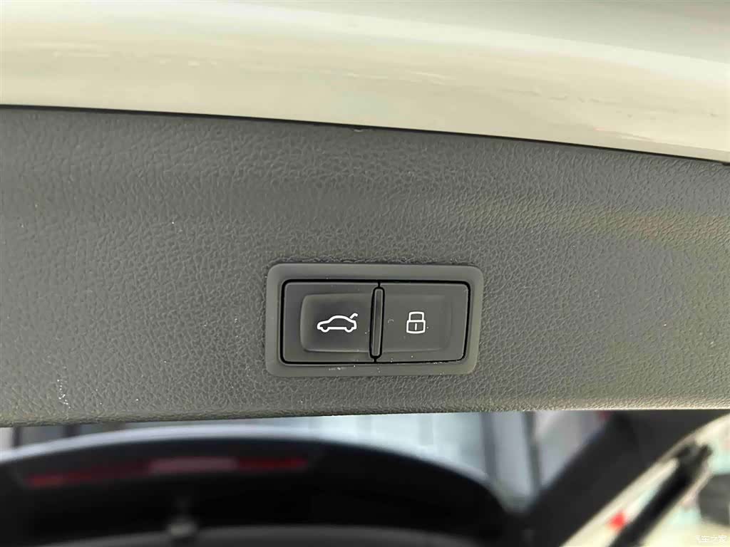 Audi Q3, 2023 17