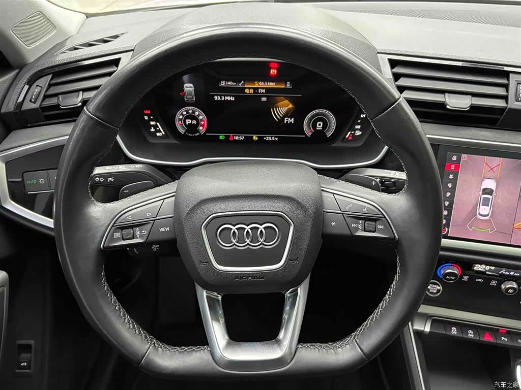 Audi Q3, 2023 3