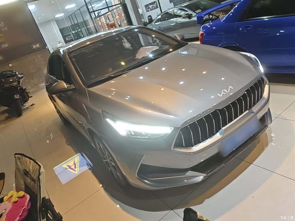 Kia K3, 2022 4