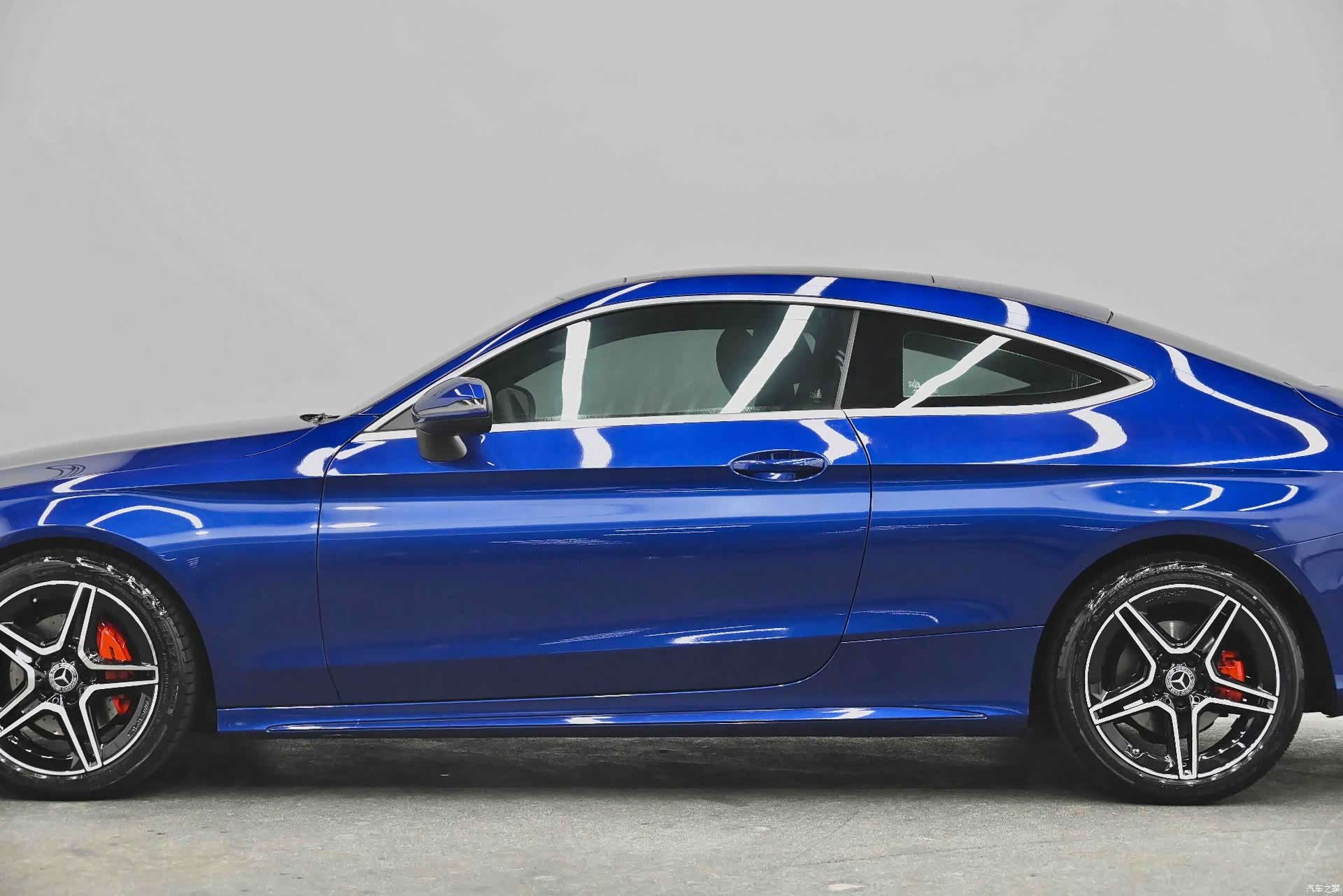 Mercedes-Benz C-Class, 2022 32