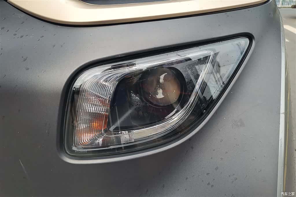 Wuling E200, 2018 все фото