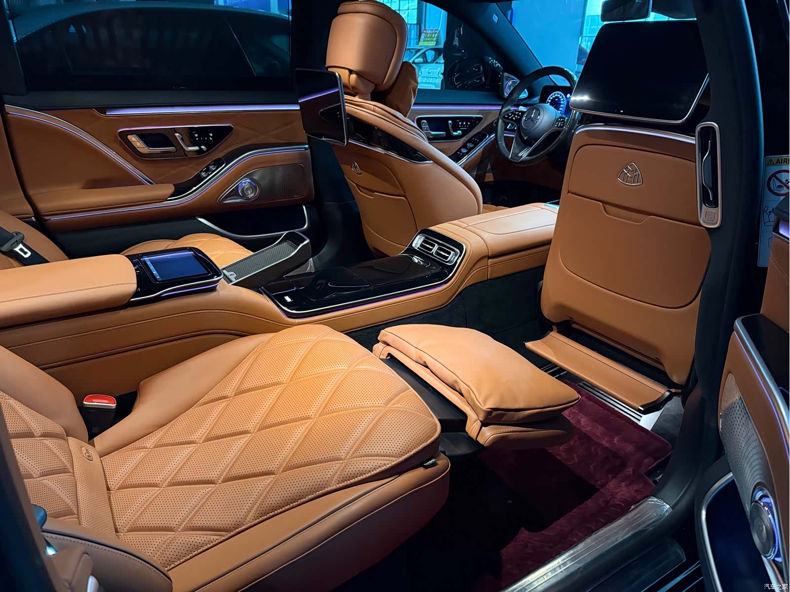Maybach S-Class, 2023 40