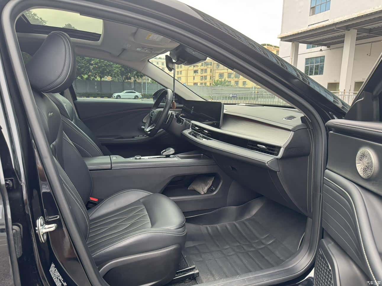Chery Arrizo 8, 2023 7