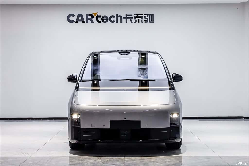 Li Auto MEGA, 2025 2