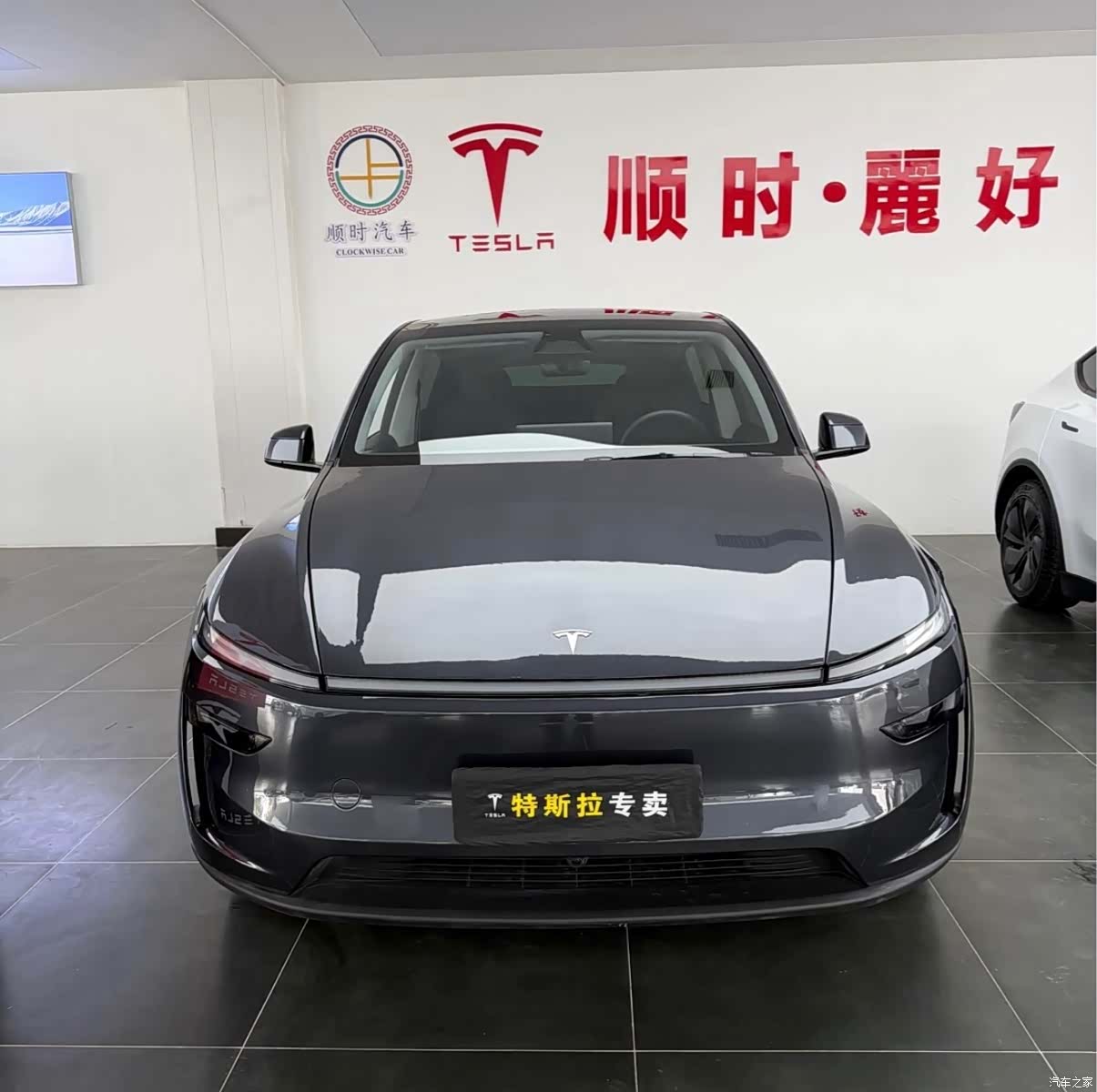 Tesla Model Y, 2025 2