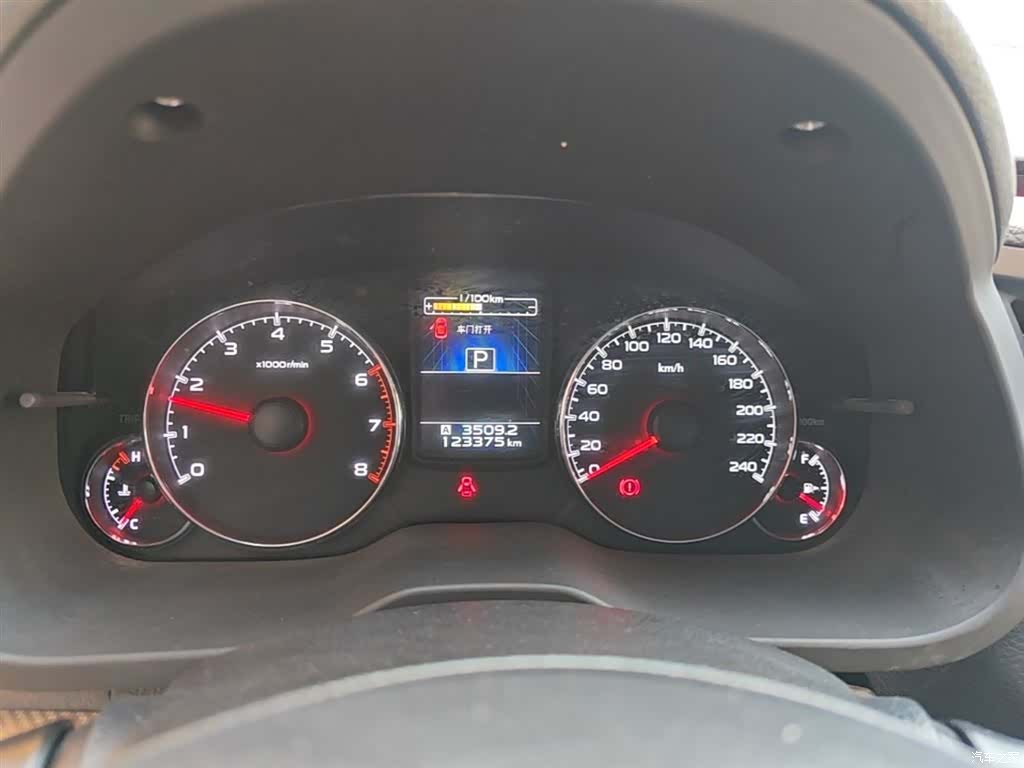 Subaru Outback, 2015 8