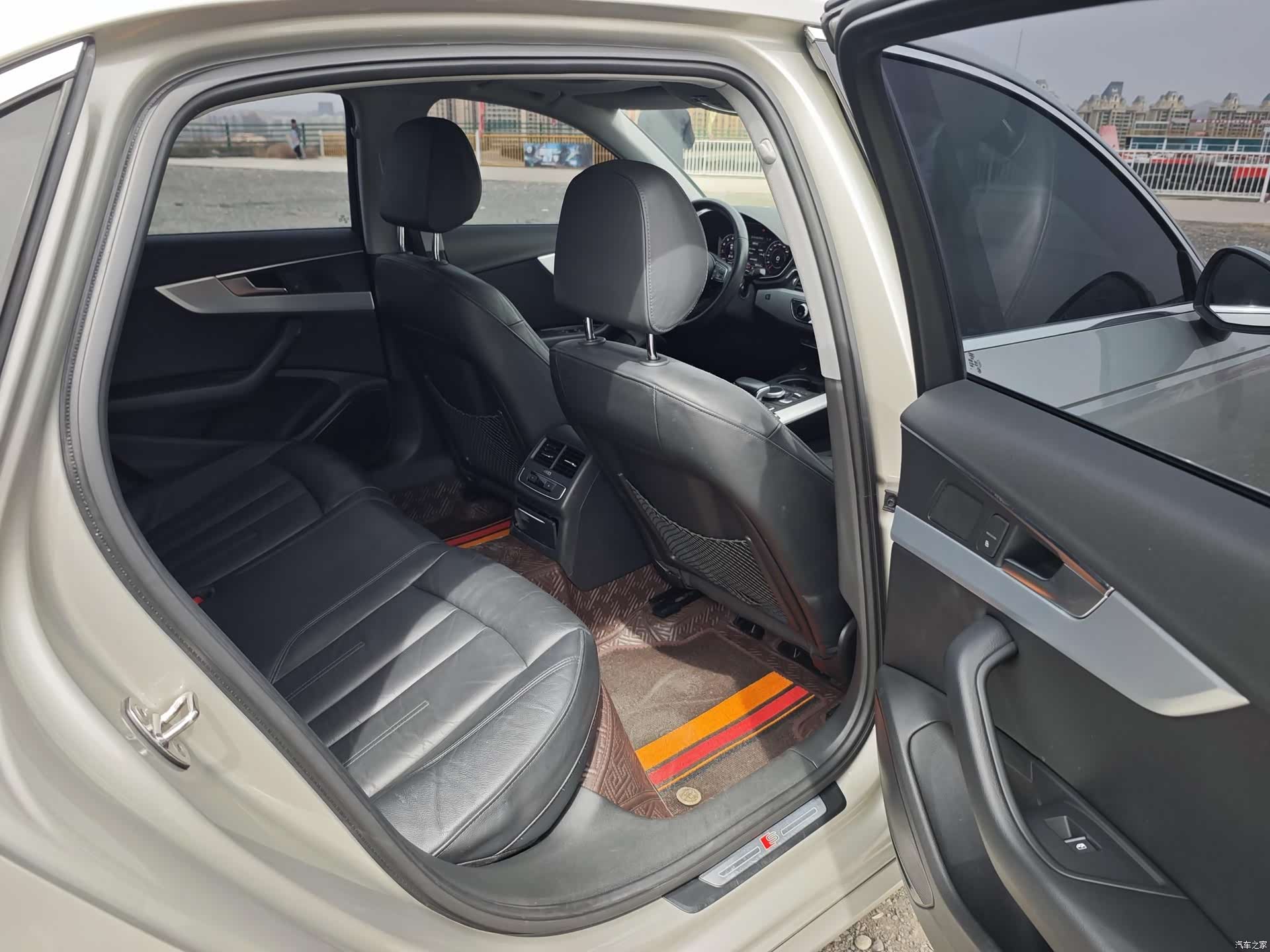 Audi A4L, 2019 10