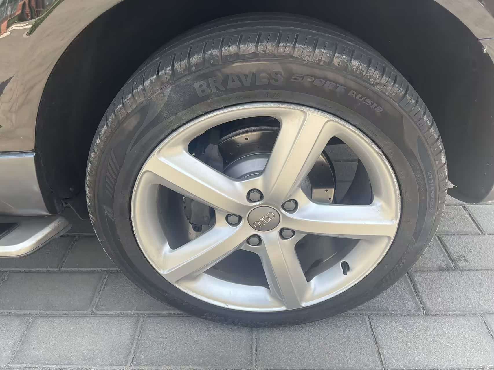 Audi Q7, 2010 12