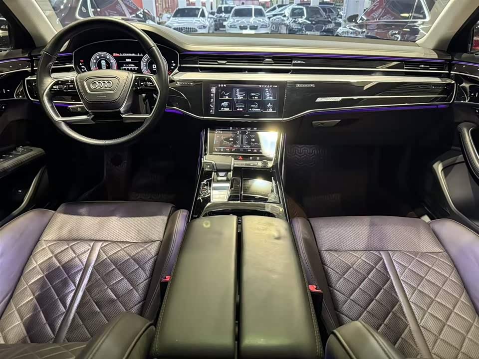 Audi A8 Audi A8