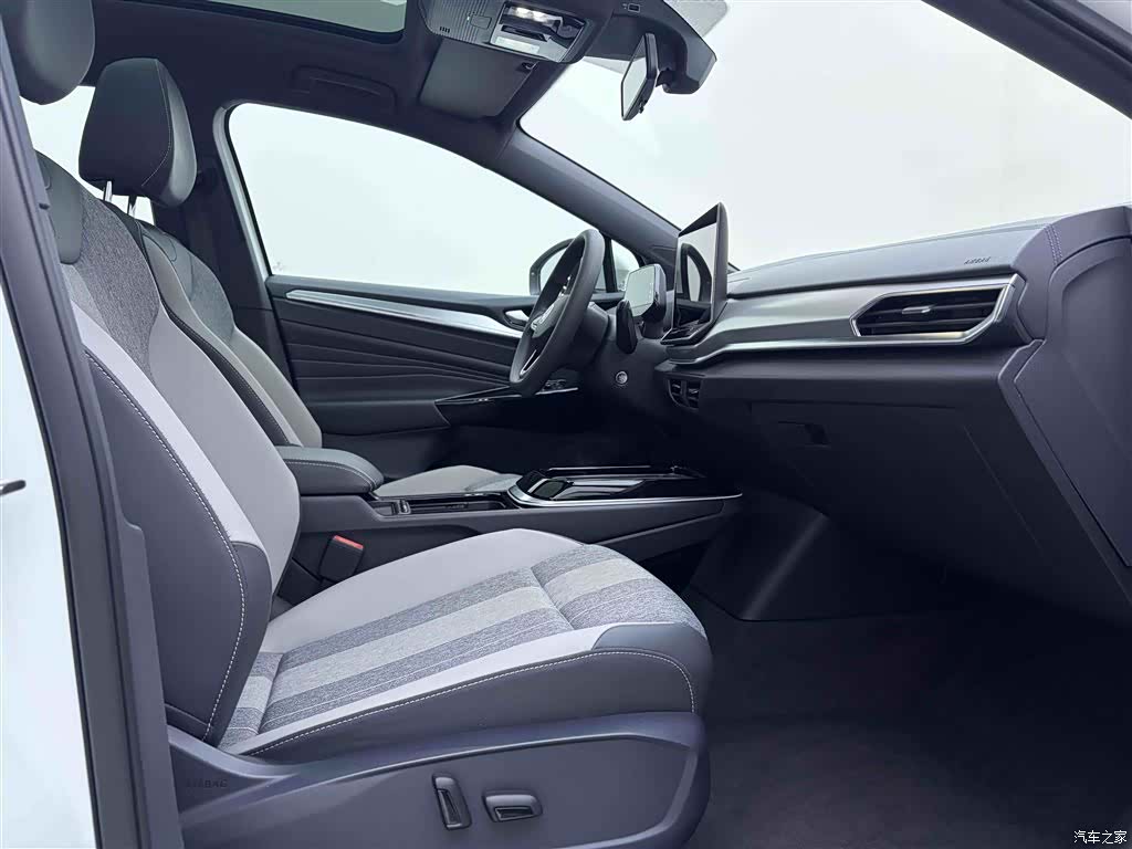 Volkswagen ID.4, 2025 18