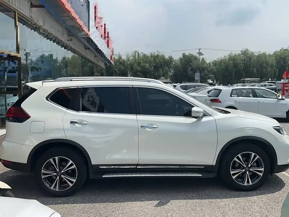 Nissan Qijun Nissan Qijun