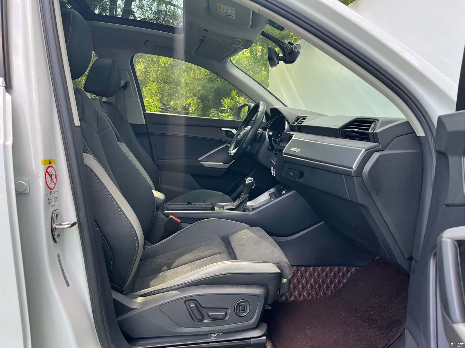 Audi Q3, 2022 8