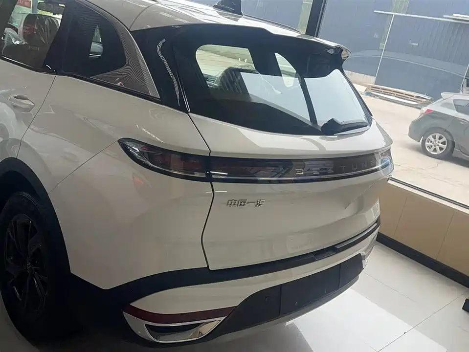 Besturn T90 Besturn T90