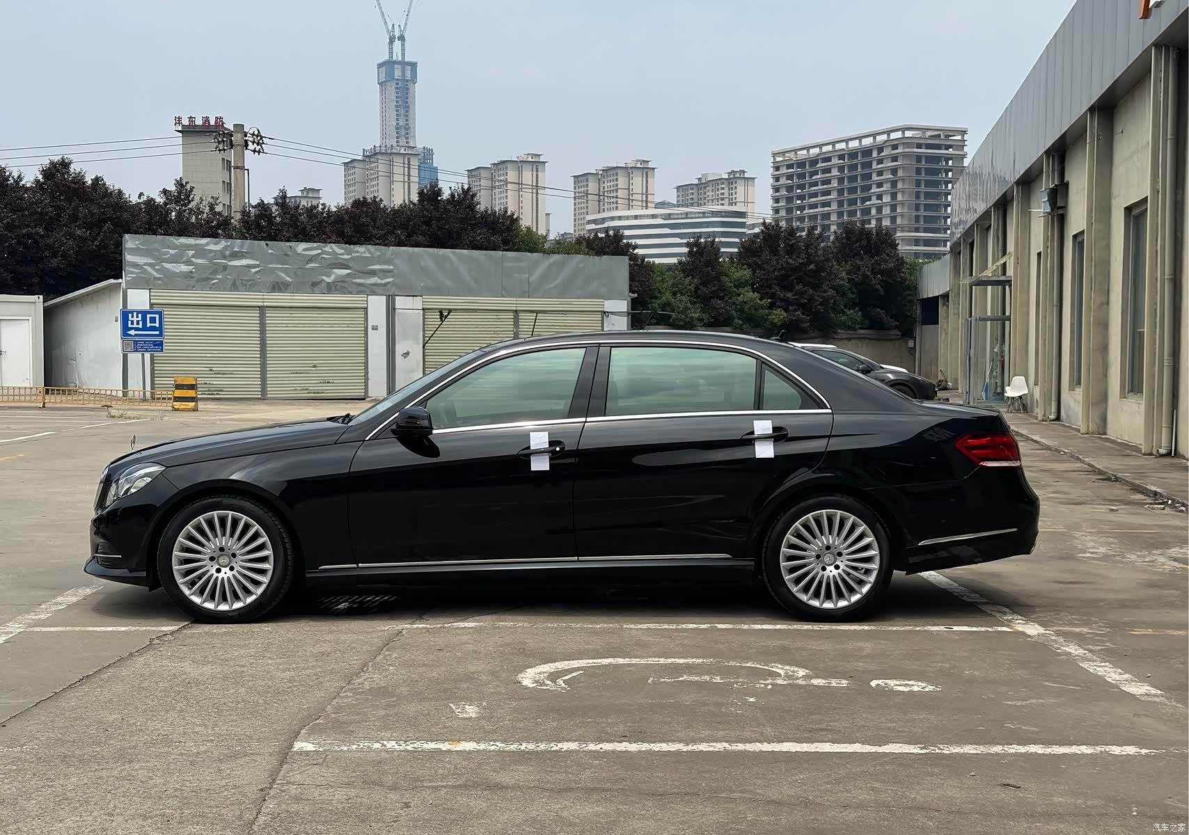 Mercedes-Benz E-Class, 2016 4