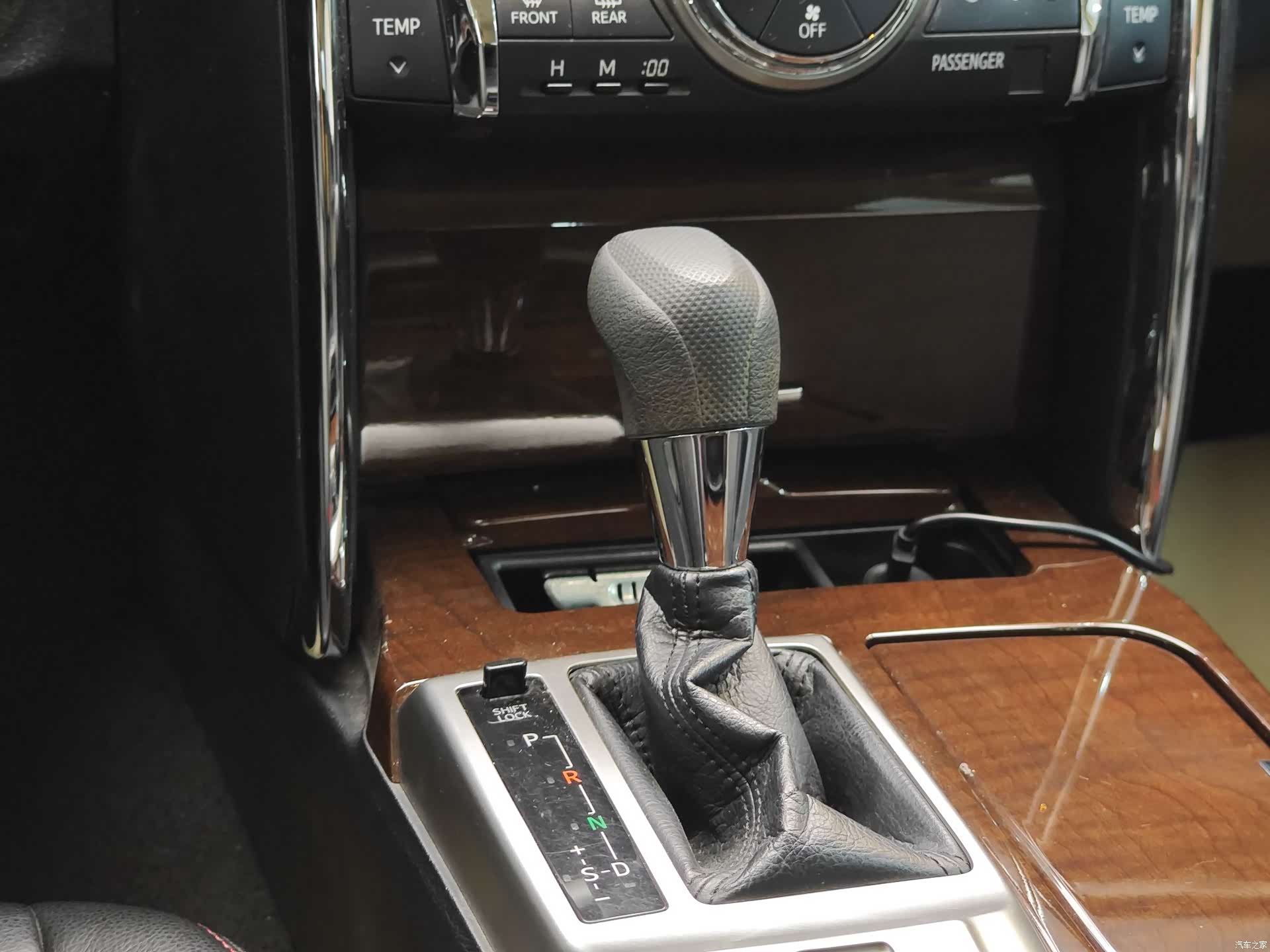 Toyota 2.5S, 2015 18