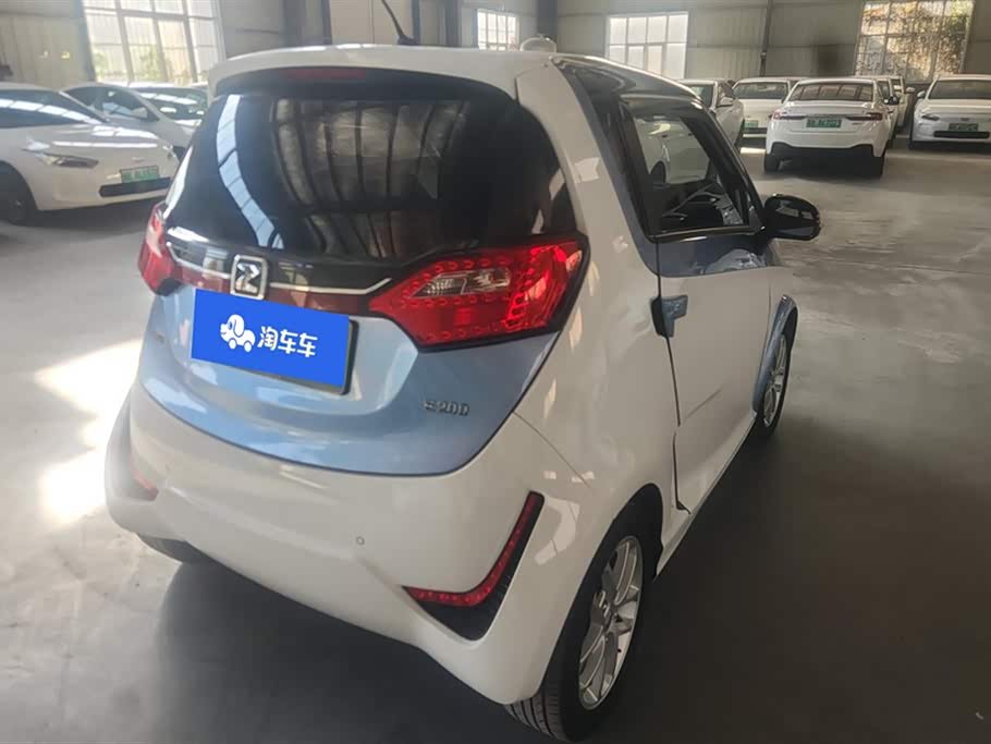 Zotye E200