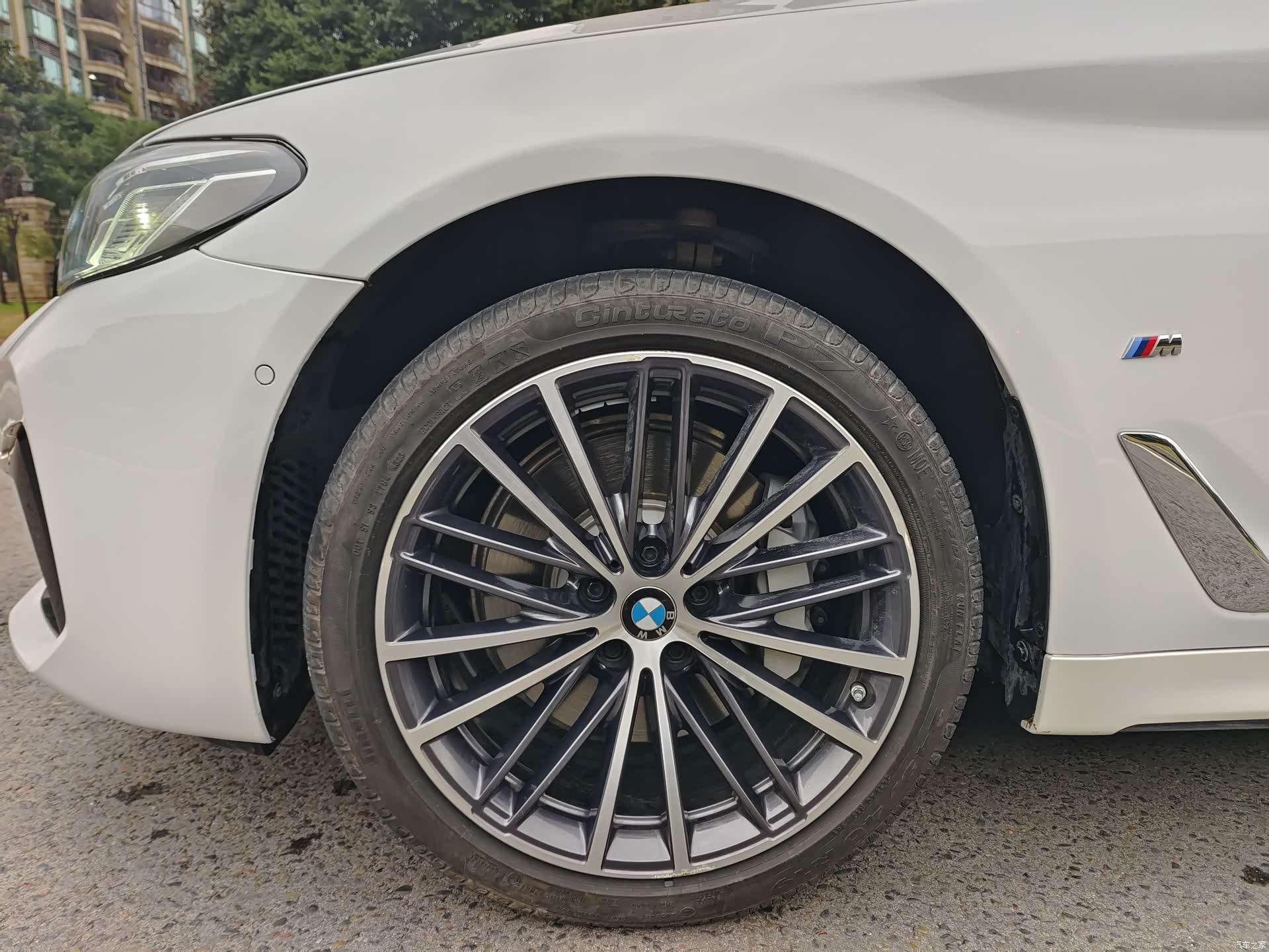 BMW 5 Series, 2024 все фото