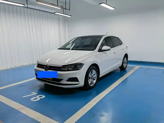 Volkswagen Polo 2022 — купить из Китая под заказ