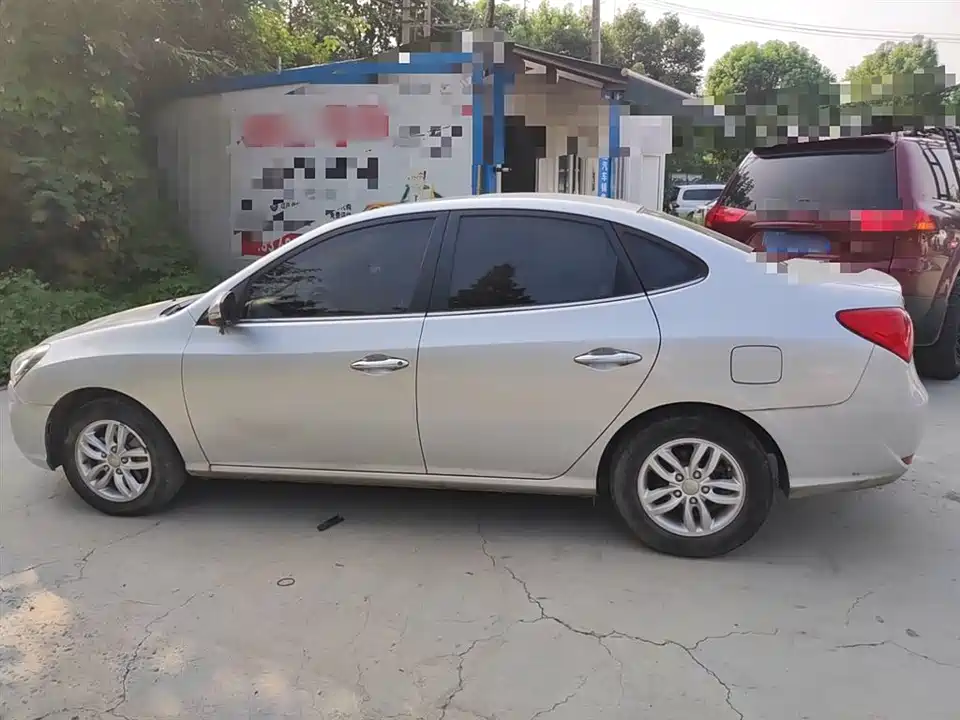 Hyundai Yuedong