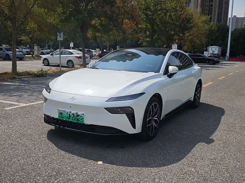 Dongfeng eπ007