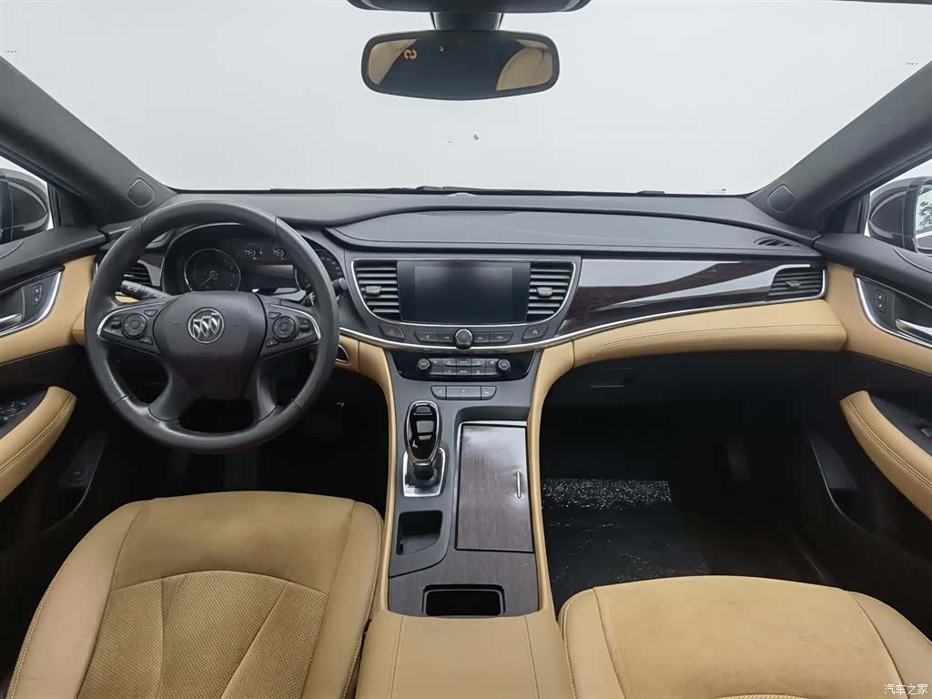 Buick LaCrosse, 2018 все фото