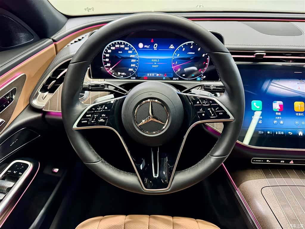 Mercedes-Benz E-Class, 2024 15