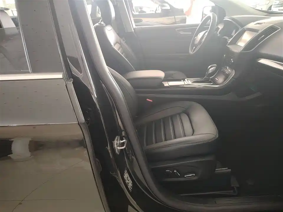 Ford Sharp World