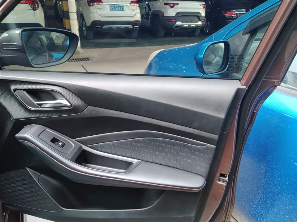 MG MG5