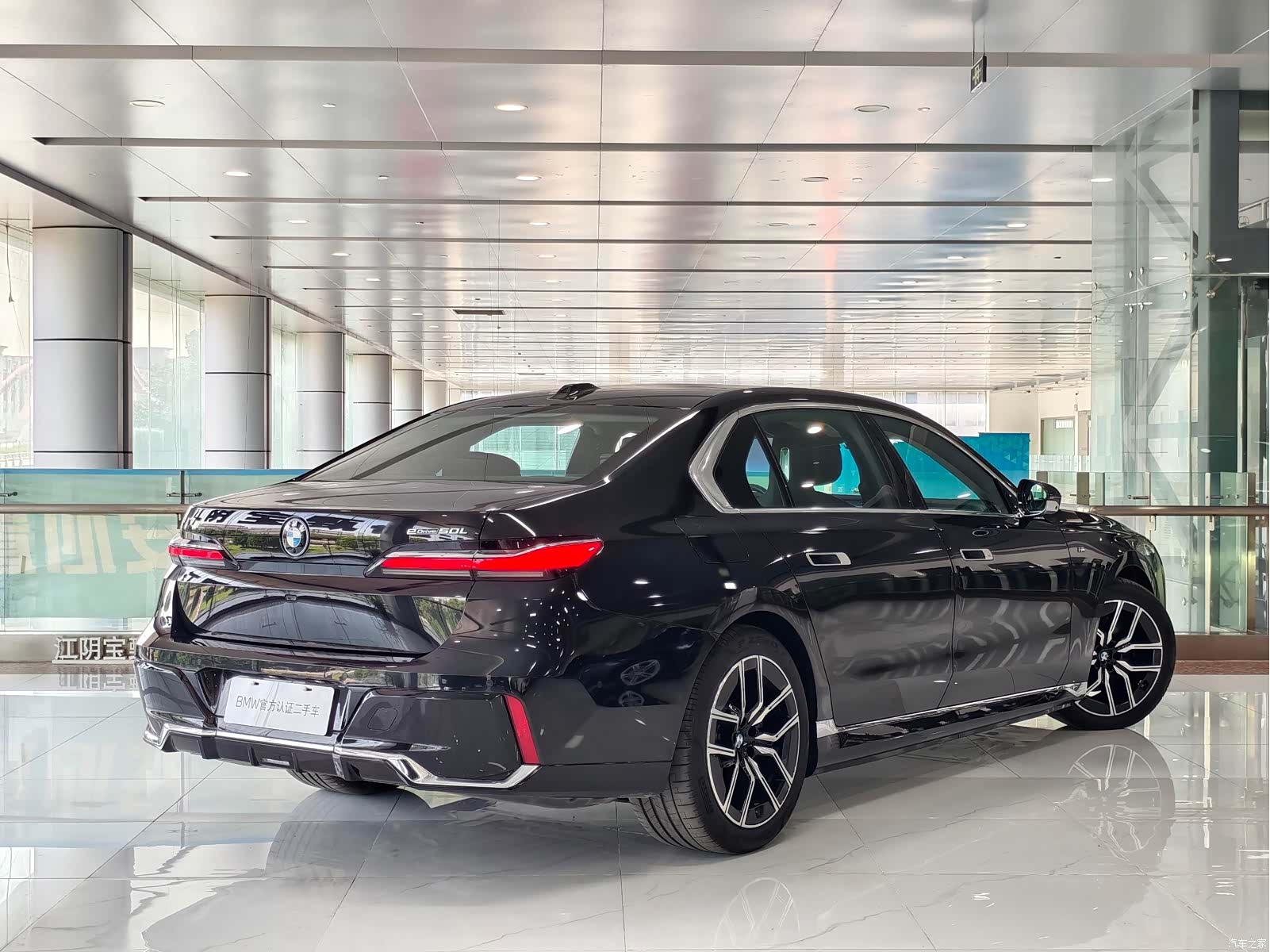 BMW i7, 2025 все фото