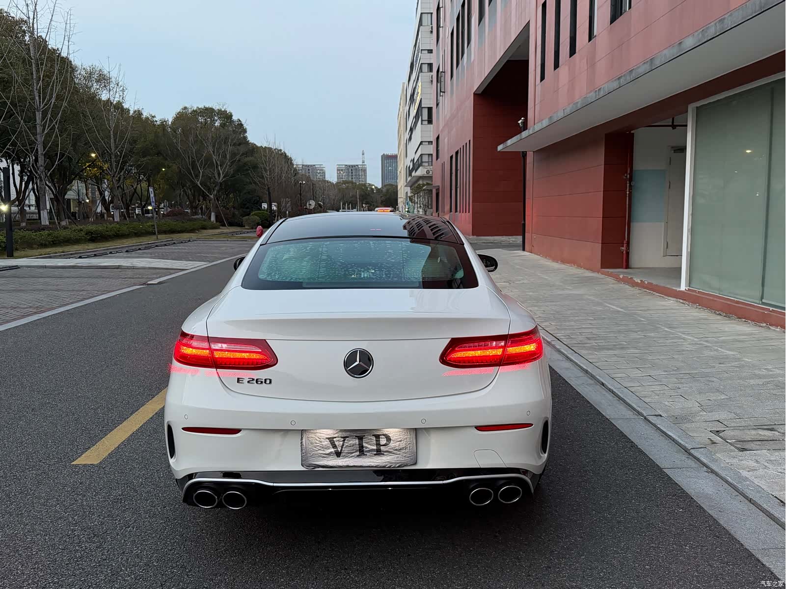 Mercedes-Benz E-Class, 2020 26