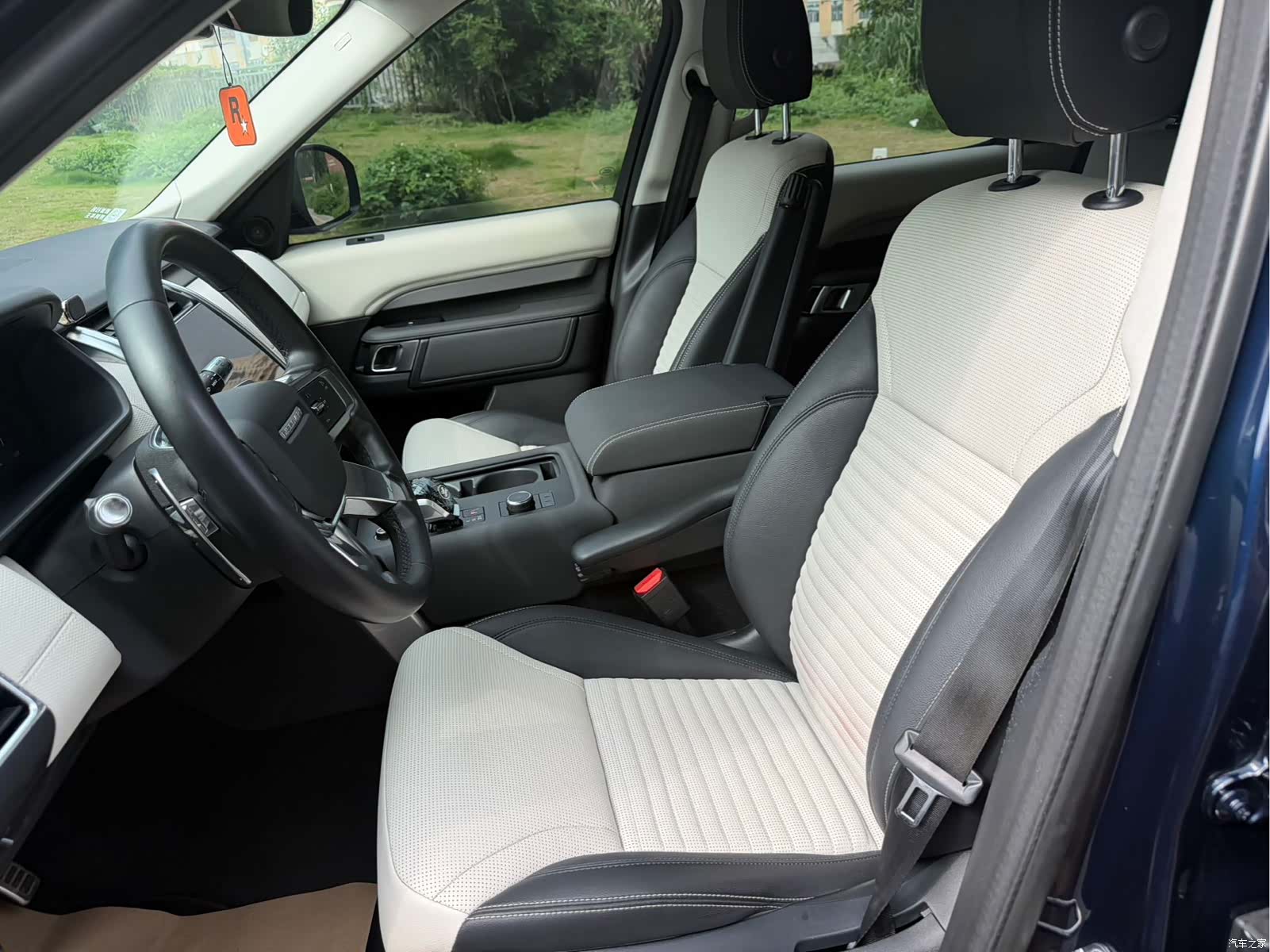 Land Rover Discovery, 2021 8